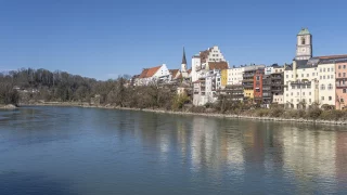Wasserburg in s/w