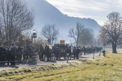 Leonhardifahrt in Hundham